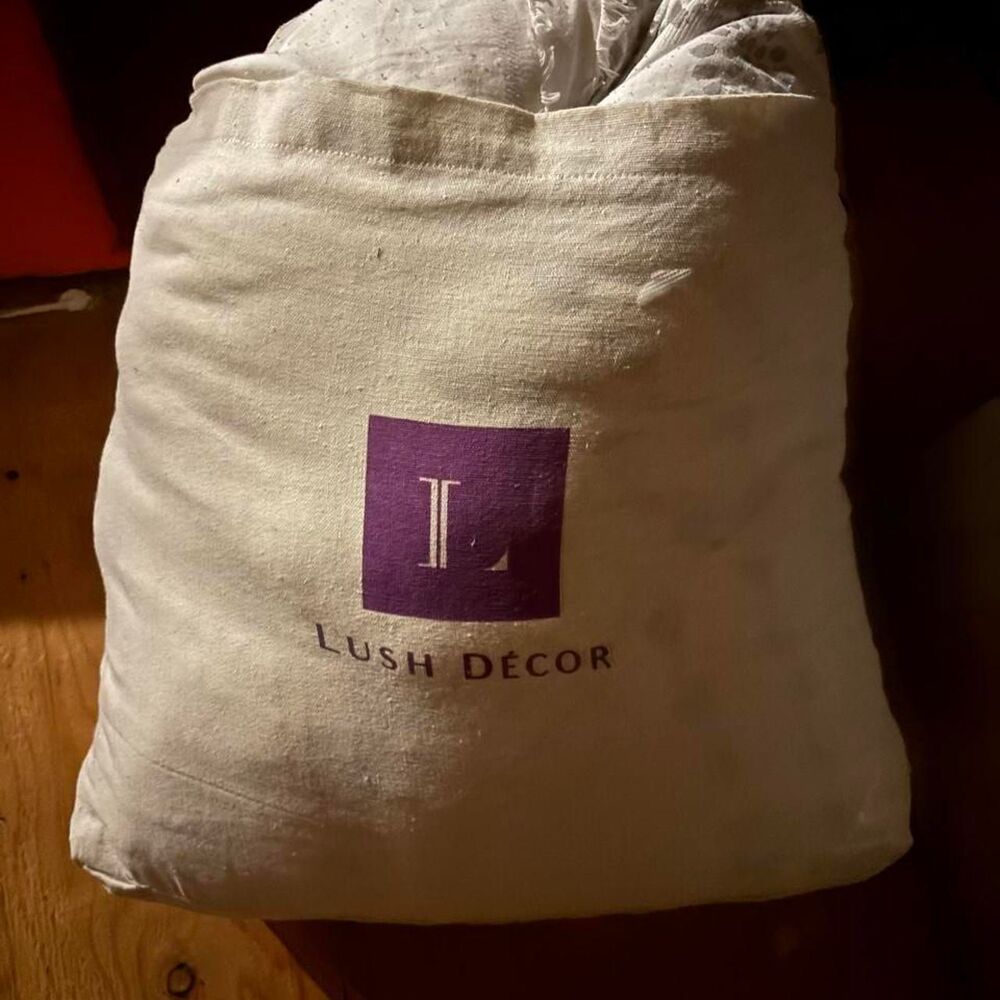 White and Purple Soft-furnishings-textiles